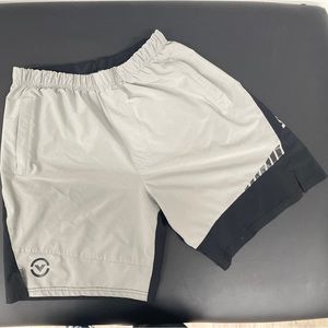 Virus Shorts, Size Meduim